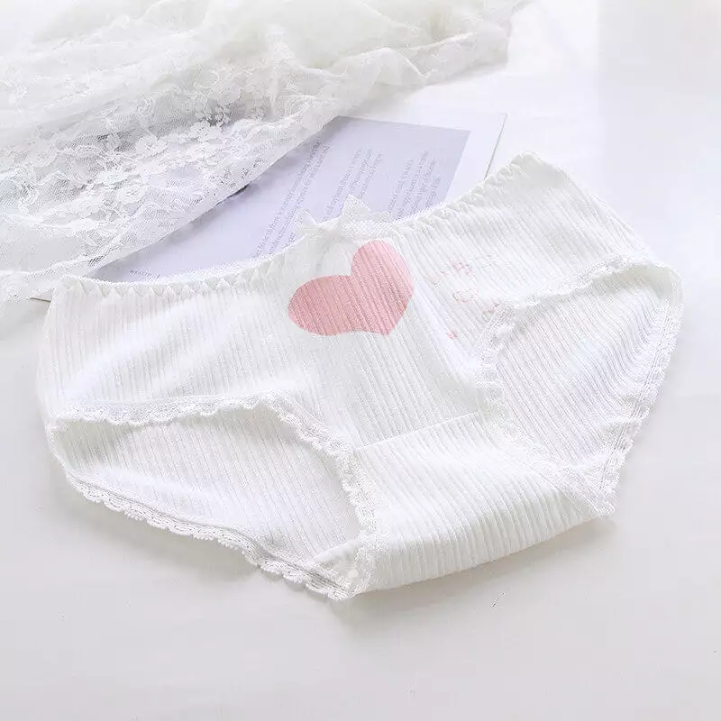 JAPANESE CUTE STRAWBERRY COTTON BRIEFS BY77703