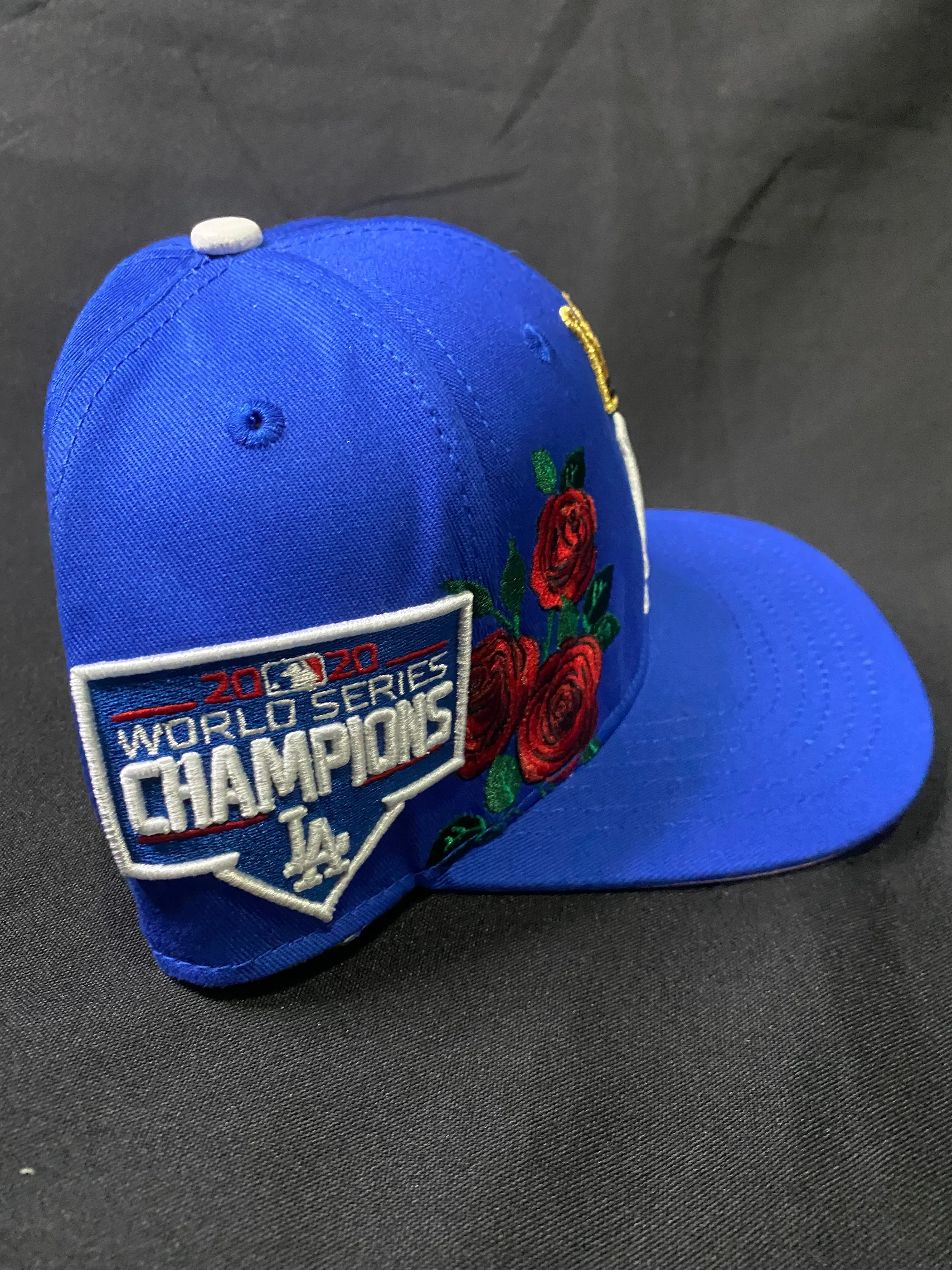 Los Angeles Dodgers Pro Standard World Series 2020 Champions Crown and Trophies Snapback - Royal Blue/Pink Visor