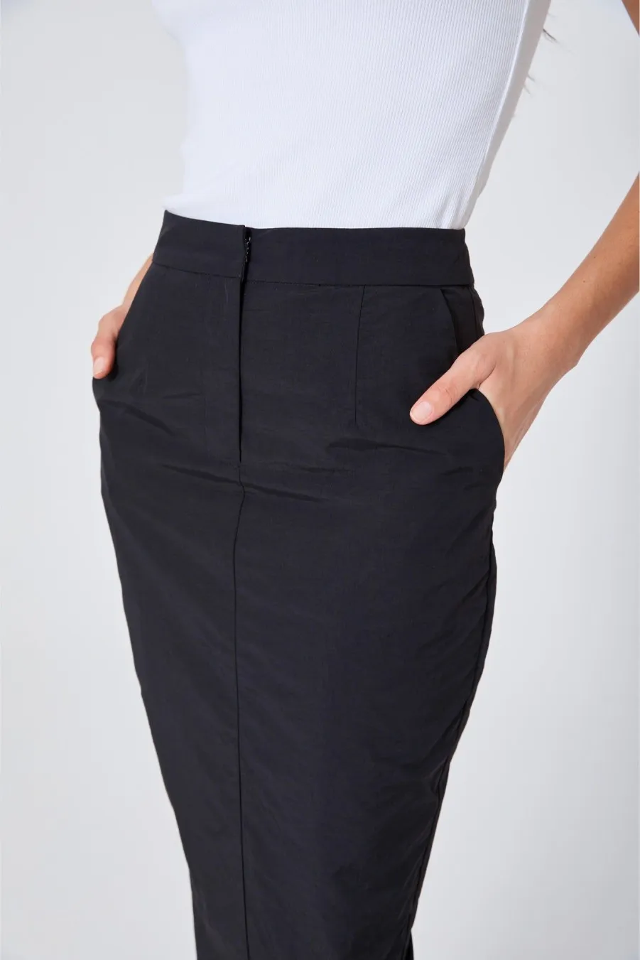 Women Atoir  | The Skirt Black